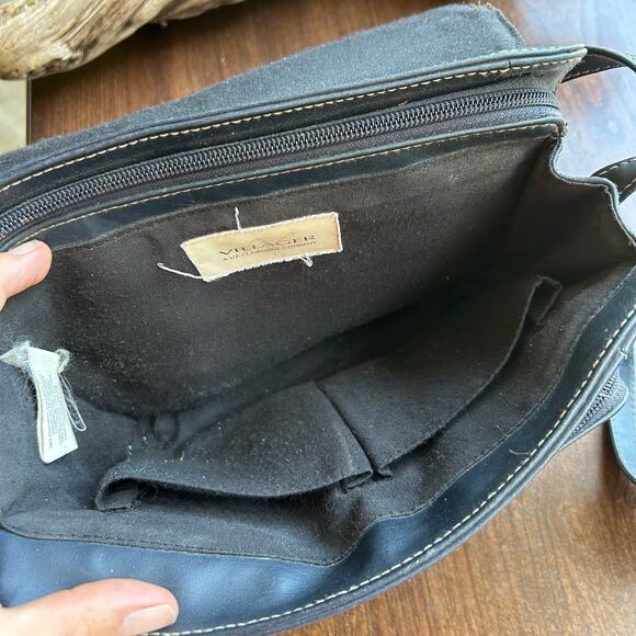 Vintage Villager Liz Claiborne Purse Blue Black Leather small Bag crossbody - Picture 12 of 16